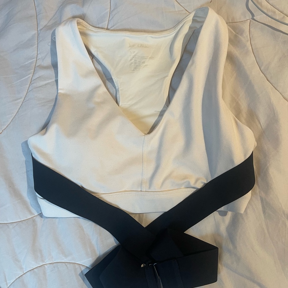 le ore crop top